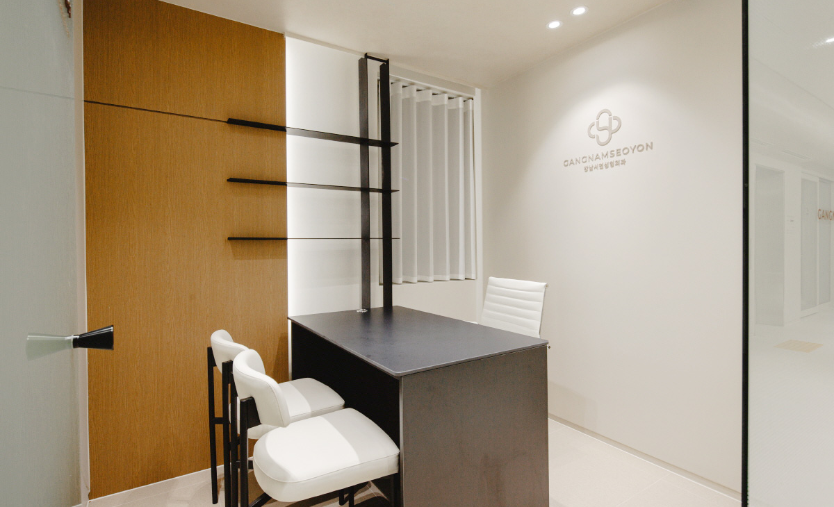 강남서연성형외과 photo 6