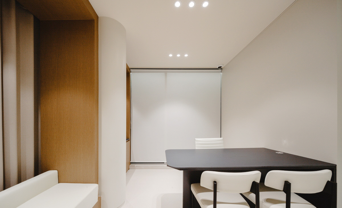 강남서연성형외과 photo 7