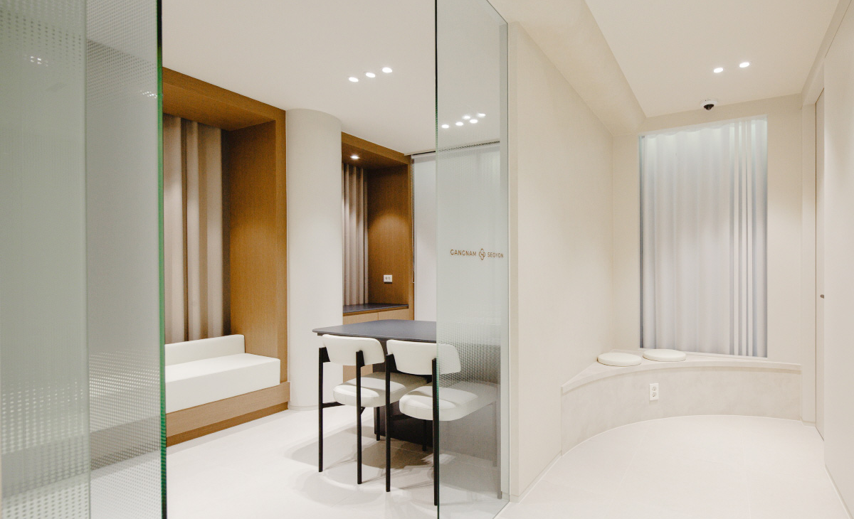 강남서연성형외과 photo 8